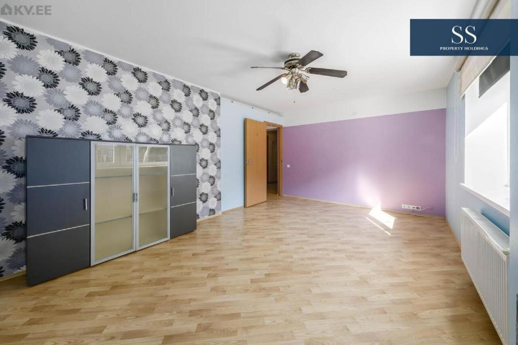 Sunny Apartment Near Bus Station Tallinn Dış mekan fotoğraf