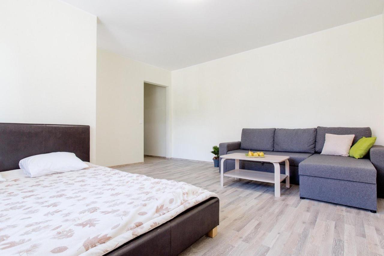 Sunny Apartment Near Bus Station Tallinn Dış mekan fotoğraf